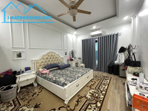 Bán nhà mới koong Đông Ngạc 54m2 MT 4.2m 6 TẦNG Thang máy chạy vù vù chỉ 9,x tỷ