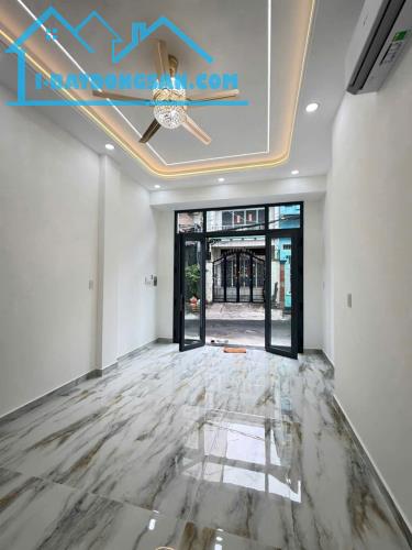 Bán nhà 1 sẹc Phan Văn Trị 30m2 hẻm 8m thông – Giá 6,83 Tỷ tl.