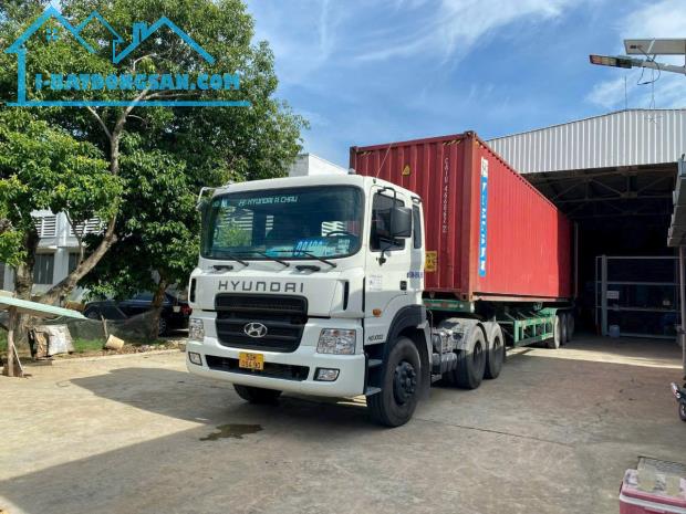 Bán nhà xưởng góc 2 mặt tiền trong cụm KCN Hố Nai, Trảng Bom, 15000m2, giá 50 tỷ.