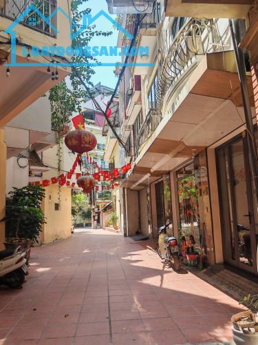 Trương Định, diện tích 46/58m, 4tầng. MT 7.8m.Giá 17.8 tỷ, Hoàng Mai