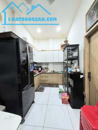 Siêu phẩm TÂN SƠN NHÌ - Lô góc 3 mặt - Hẻm xe tải thông tứ tung