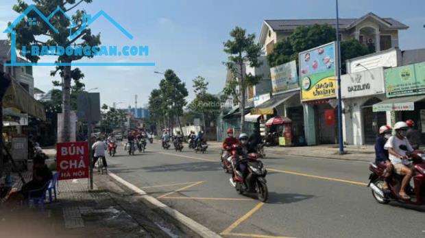 QUỸ ĐẤT VÀNG MẶT TIỀN BÀ TRIỆU – TT HÓC MÔN – FULL THỔ CƯ CỰC HIẾM
