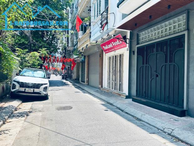 Bán Nhà Khu Phân Lô Bạch Mai, Thanh Nhàn - vỉa hè oto tránh, KD 42m2 x 4 Tầng - MT 4m