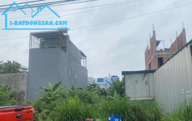 Lô đất đường 6 Long Bình DT 62m giá tốt kế Vinhome