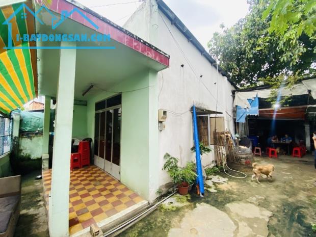 CẦN RA GẤP NHÀ C4 DIỆN TÍCH LỚN HẺM THÔNG GIÁ RẺ GẦN CHỢ TAM HÀ 10X18 CHỈ 9,99TỶ