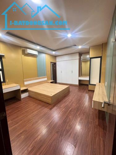 bán nhà HXH Tô Hiến Thành, p15, q10.dt:6x13, 1tr2l, giá:18,5 tỷ