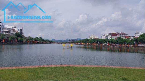 31 tỷ CẦN BÁN LÔ ĐẤT 180M TRUNG TÂM KHU DỊCH VỤ DU LỊCH TÂN AN / 0912.547.205