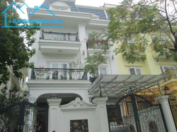 Anh Hà bán Gấp biệt thự KĐT Lideco view công viên gần hồ điều hòa 230m2 chỉ 23.x tỷ. 09896