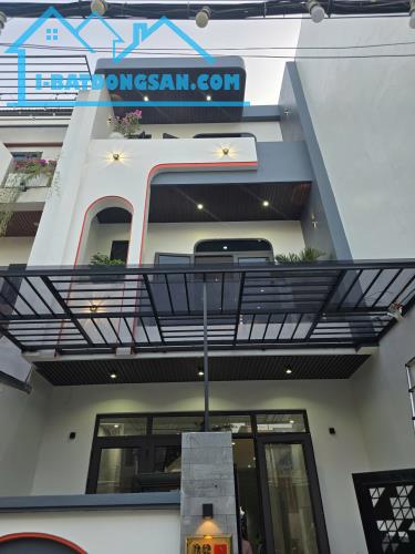 BÁN NHÀ 3 TỶ 300 TRIỆU, NGÕ Ô TÔ ĐỖ CỬA TÔ HIẾN THÀNH ,70M2 x 3 TẦNG