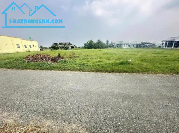 ĐẤT MẶT TIỀN XUÂN THỚI SƠN – GẦN DƯƠNG CÔNG KHI, NGANG 12M NỞ HẬU 14M