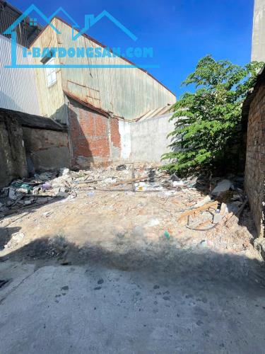Mình cần bán lô đất kiệt 3m đường Hoàng Sa , Phường Sơn Trà ( Vị trí cách biển 200m )