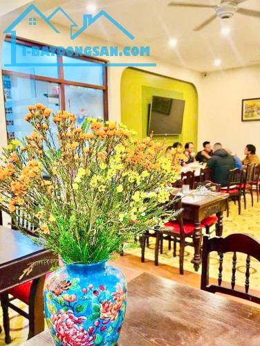 BÁN BIỆT THỰ TRỤC KINH DOANH LÊ VĂN LƯƠNG_LÔ GÓC 2 MẶT TIỀN 25,5m_370m2_GIÁ 148,99 TỶ
