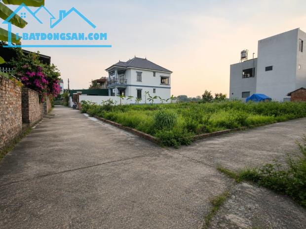 Nhỉnh 3 tỷ, có 100m2, mt7m, lô góc, 7 chỗ, thông, Bắc Thượng, Sóc Sơn.