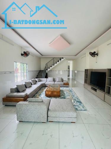 NGAY 26 THÁNG 3 GẦN AEON TÂN PHÚ - NHÀ 2 TẦNG 80M2 (5.2x15.4) - HẺM Ô TÔ THÔNG. CHỈ 6 TỶ N