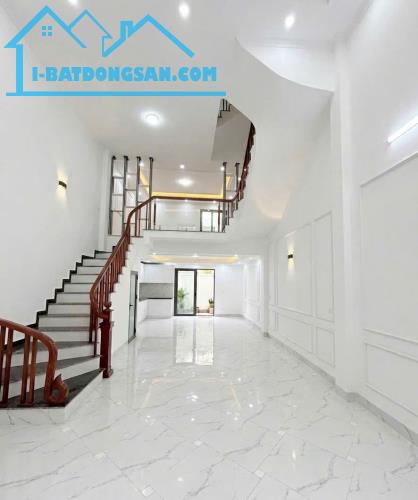 HÀNG HOT CẠNH LINH ĐÀM 65m2 6,2 TỶ