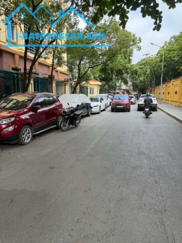Bán Nhà P/Lô Ô Tô Phố Nguyễn Tri Phương Ba Đình 114m2-5T MT11m 79 Tỷ Nguyễn Tri Phương.