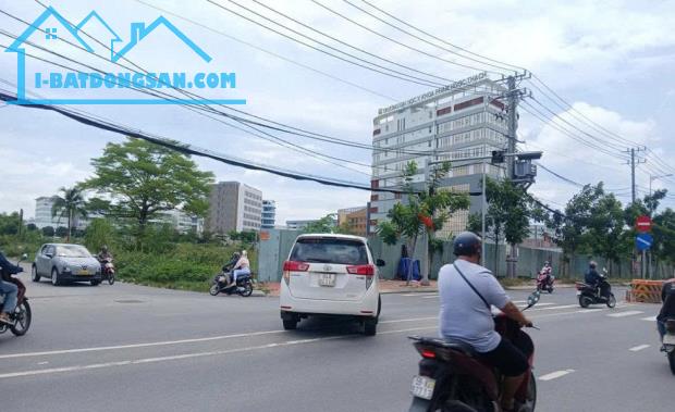 Bán đất thổ mặt tiền KD Nguyễn Cửu Phú, Xã Tân Nhựt, TP HCM, 4421m2, ngang 22m,nở hậu 47m