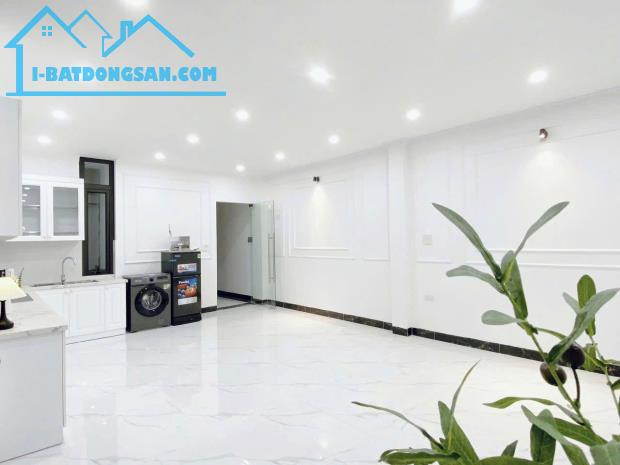 Ngọc Hà - Toà Căn hộ 60m² 15phòng thoáng, đẹp, hiện đại - Ngõ VF3 - Thang máy - 16,8 tỷ