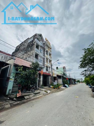 NHÀ CŨ TIỆN XÂY MỚI MẶT TIỀN SÁT TRẦN VĂN GIÀU --100M2--DÒNG TIỀN 10TR--GIÁ :5.5 TỶ (TL)