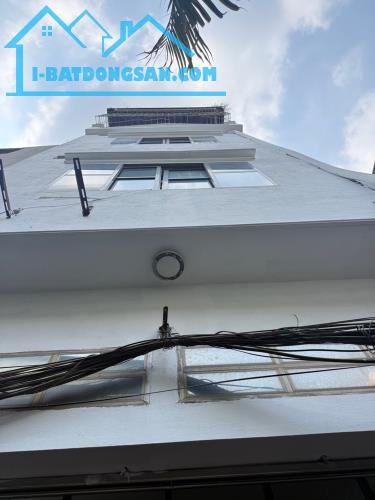 Bán Nhà Phố Trương Định, mặt ngõ thông, 50m ra phố, 35m2 x 4 tầng, Sổ vuông, Giá 7,65 Tỷ