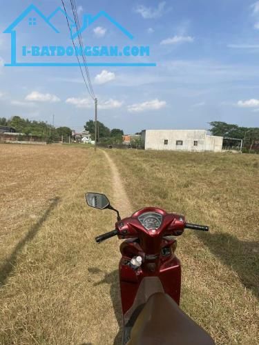 Bán lô đất rẻ, giá công nhân ngay đường Bình Tả, Đức Hòa Hạ, 6x17 giá chỉ 680 triệu