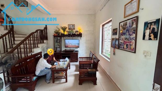 SIÊU PHẨM HỒNG TIẾN – 200M² – MẶT TIỀN 7M – Ô TÔ TRÁNH, KINH DOANH GIÁ TỐT NHẤT LB.