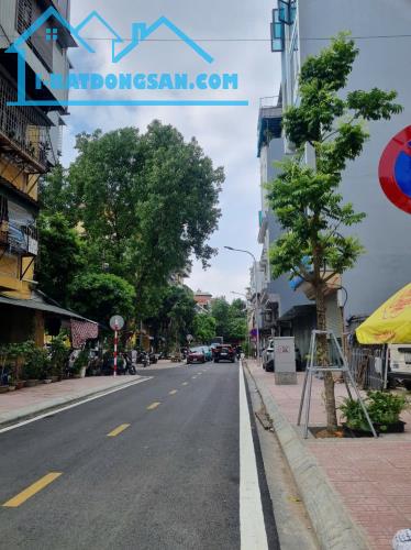 Siêu phẩm Phố Vĩnh Phúc 45m2, 8T thang máy, MT6.9m vỉa hè ô tô tránh thoải mái giá 27 tỷ