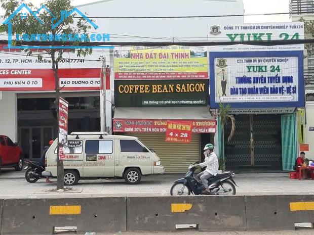 Bán nhà mặt tiền đường Lê Thị Riêng, quận 12. HCM,