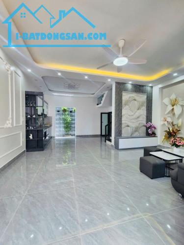HÀNG MỚI TRẦN NGUYÊN HÃN 58M2 , NÓNG HỔI VÔ ĐỊCH TRONG TẦM GIÁ CHỈ 3 TỶ 💁‍♀️
