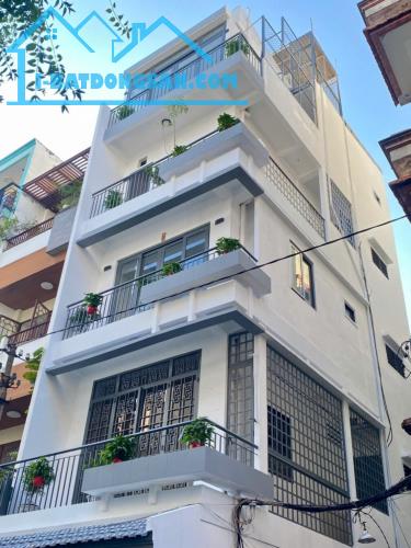 Bán căn góc 2 MT đường sổ 4 khu Cư Xá Đô Thành p4 Q3, 4.4x10m, 5 tầng chỉ nhỉnh 15 tỷ