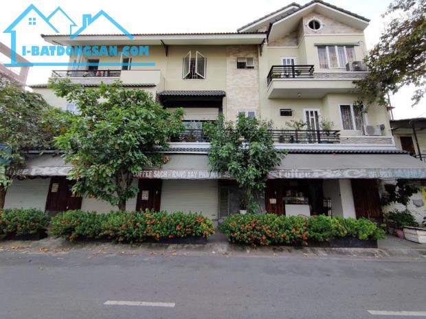 Nhà góc 2 Mt Khu Cư Xá Ngân Hàng Quận 7. Dt 4,15x20,5m 3 Tầng giá 18,5 tỷ TL
