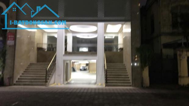 Bán toà nhà văn phòng khách sạn hoàn kiếm Siêu phẩm Building 15 tầng mặt phố Vip Trần Hưng