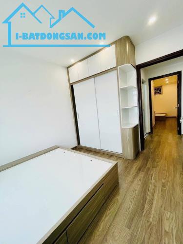 Bán Căn Chung Cư CT9 Khu Đô Thị Định Công. Lô Góc. 2 Ngủ. 2 Mặt Thoáng. Giá 5.3 Tỷ.