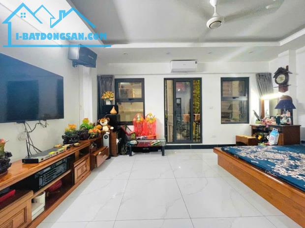 Biêt thự Nguyễn Văn Giáp- Từ Liêm 82m2, mặt tiền 8.6m, Lô góc, Đối diện Vinhome Hàm Nghi,