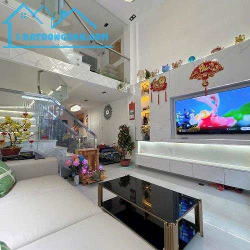 Quận 10 9tỷ2 nhà hẻm Lê Hồng Phong-3/2 46m2