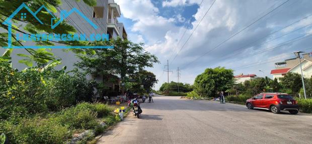 Bán lô đất trục chính đường 40m KĐT Việt Hòa, ph Việt Hòa, TP HD, 95m2, mt 5m, chỉ 3.x tỷ