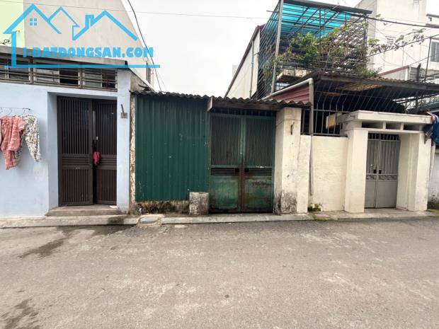 💥💥TỔ 24 THỊ TRẤN ĐÔNG ANH - SẴN NHÀ CẤP 4 Ở NGAY - GẦN KHU BIỆT THỰ LIỀN KỀ HAPPYLAND.💥