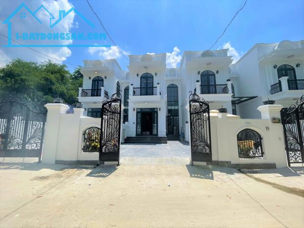 BÁN 2 CĂN NHÀ 2 TẦNG TÂN CỔ ĐIỂN FULL NỘI THẤT, KIỆT ÔTÔ 106 MINH MẠNG, P. THỦY XUÂN, HUẾ