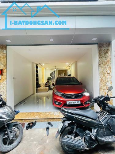 Bán nhà phố Nghĩa Tân quận Cầu Giấy 60m2, 4T, phân lô NGÕ Ô TÔ TRÁNH - dân trí cao