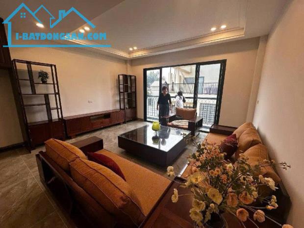 PHÂN LÔ VIP LÂM HẠ – VIEW HỒ, CÔNG VIÊN – 71Mx 7T, THANG MÁY, KD, FULL NỘI THẤT