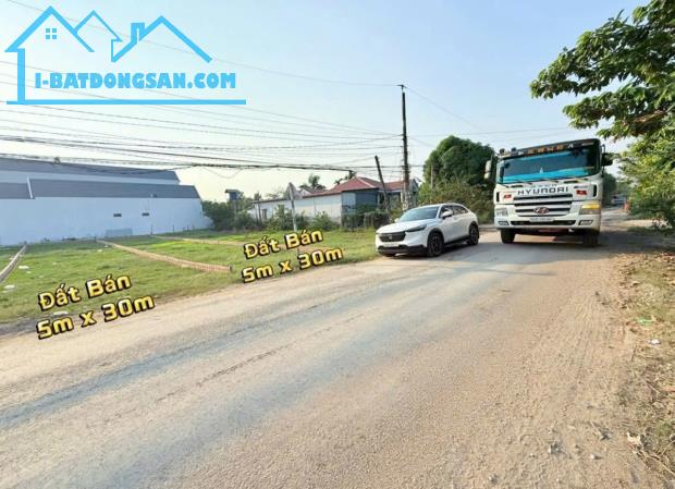 Bán 2 nền thổ cư mt đường Nguyễn Văn Nhâm, xã Thanh Phú dt 150m2 giá 3,5 tỷ / nền