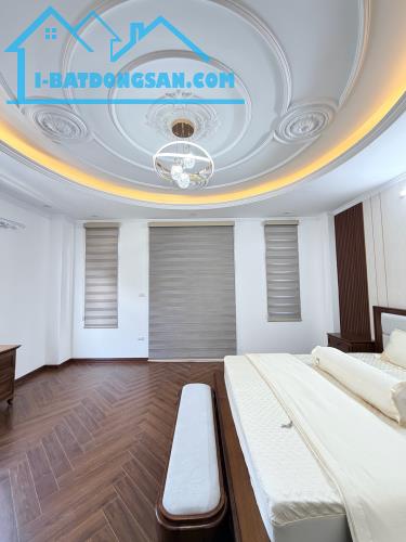 Bán nhà Láng Hạ Ba Đình phân lô ô tô tránh vào nhà 7 tầng thang máy 65m2 giá 35,5 tỷ