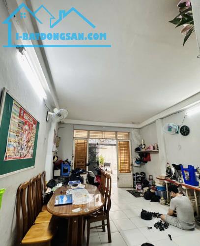 GÒ VẤP - QUANG TRUNG - NHÀ CŨ CÓ KẾT CẤU DIỆN TÍCH LỚN - DỄ SỬA CHỮA