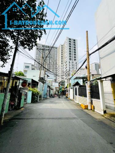 NHÀ QUẬN 2 GIÁ 7 TỶ, VỪA Ở VỪA THU 8 TRIỆU/THÁNG, XE HƠI TRÁNH, HOÀN CÔNG ĐỦ, Ở NGAY