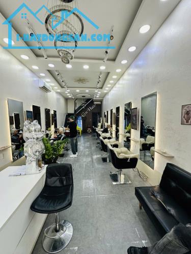 ✅ DÒNG TIỀN SẴN_NHÀ ĐẸP Mặt Tiền NGUYỄN TRÃI Quận5 _ 74M Nở hậu Hoàn công đủ _ 26 Tỷ