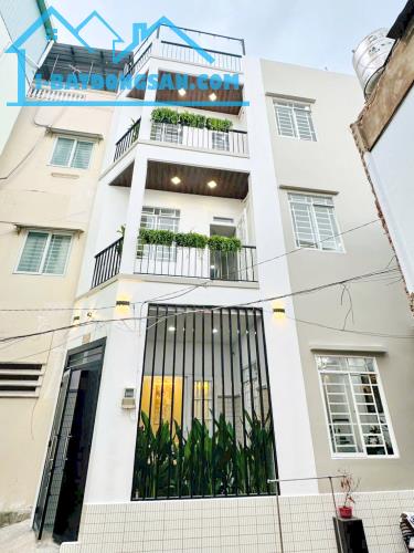 NHÀ ĐẸP 2 LẦU SÁT MẶT TIỀN ÂU DƯƠNG LÂN – CẦU CHỮ Y QUẬN 8