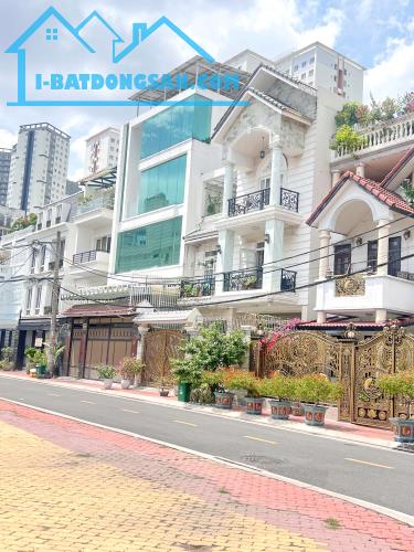 NHÀ 5 TẦNG MẶT TIỀN KDC CAO LỖ - NGANG 10.5x28M – SÁT PARC MALL QUẬN 8