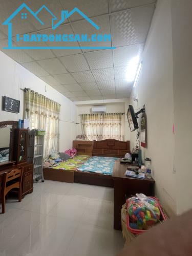 GIẢM CHÀO 400TR AN DƯƠNG VƯƠNG BÌNH TÂN --94M2--2 TẦNG --GIÁ :6.9 TỶ (TL)
