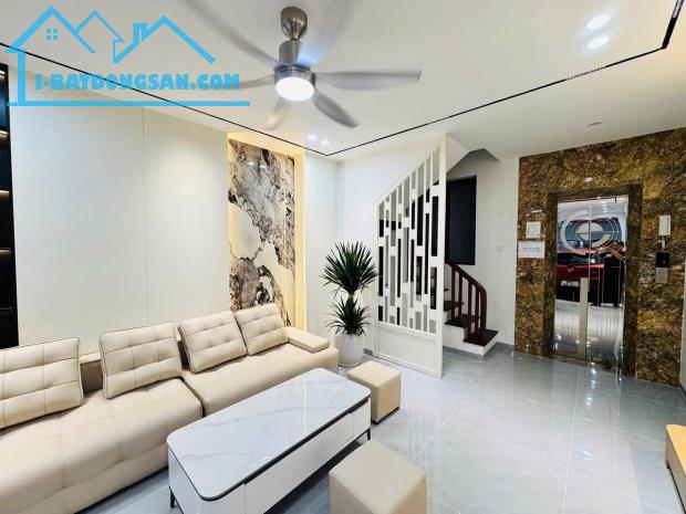 Cực hiếm phố Trung Kính 52m2 7T MT4.3m ngõ ô tô, thang máy kinh doanh đỉnh