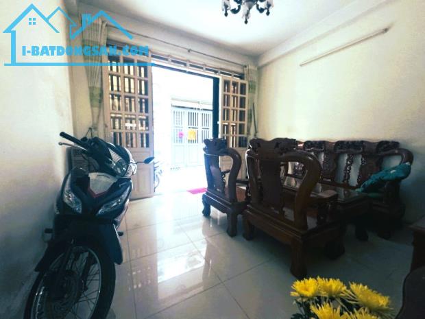 THÔNG PHỐ ẨM THỰC PHAN XÍCH LONG-Bán Nhà SÁT HẺM XE HƠI THÔNG- 53M2- 5.XT- GIÁP Q1